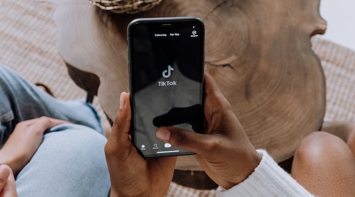 tiktok-camming