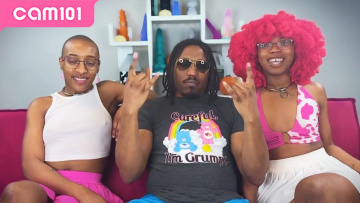 Camming as a Polyamorous Group