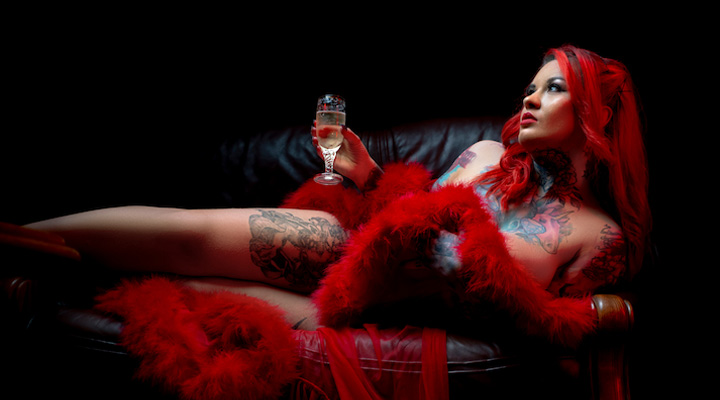 sabien-demonia-cam-model